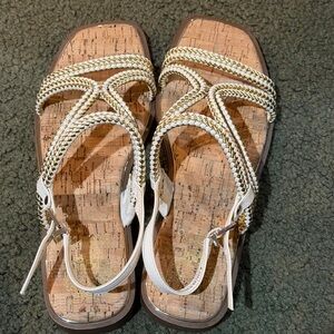 Vince Camuto Loraney Stylish Cream and Gold Women's Sandals New Never Worn‎